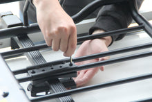 Load image into Gallery viewer, BUZZTREKKER - Sun And Snow