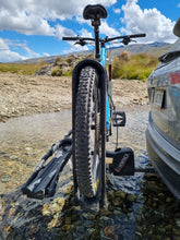 Load image into Gallery viewer, Inno INH120 Tire Hold Hitch 2