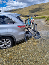 Load image into Gallery viewer, Inno INH120 Tire Hold Hitch 2