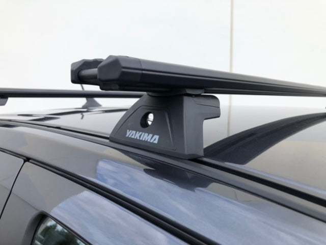 NEXT GEN FORD RANGER 2022-23 YAKIMA LOCKNLOAD TRIM HD ROOF RACK – racks.nz